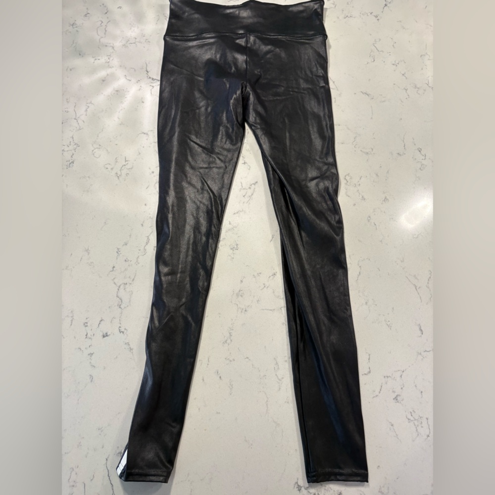 SPANX Faux Leather Side Stripe Legging Size M - Picture 3 of 8